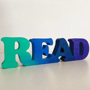 Wooden Cool Colors 'Read' Sign